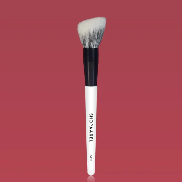 A118 Angled Blush Brush