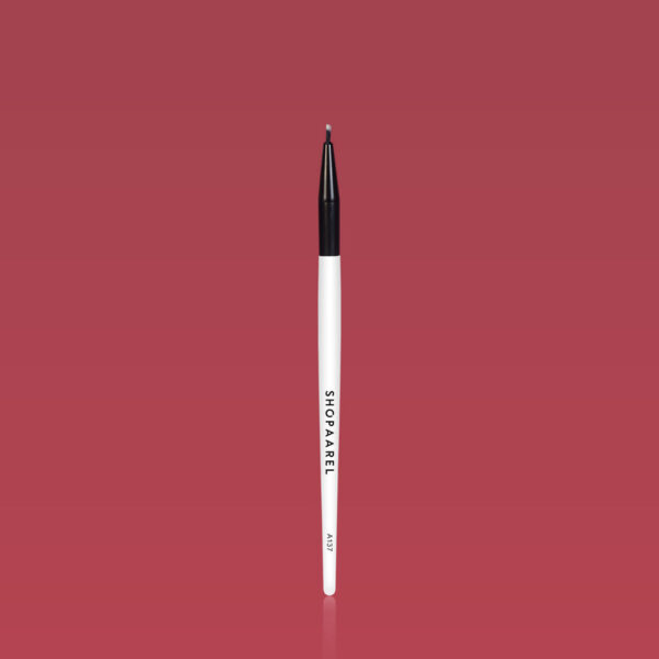 A137 Detail Brush