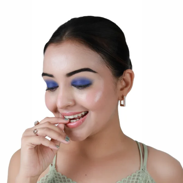 Velvet Liquid Eyeshadow | Rich Pigment & Smooth Application | Long-Lasting, Crease-Resistant & Buildable Formula | Nourishing, Lightweight & Smudge-Free Wear - Image 8
