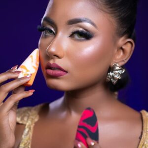 B Cosmetics viral beauty Blender