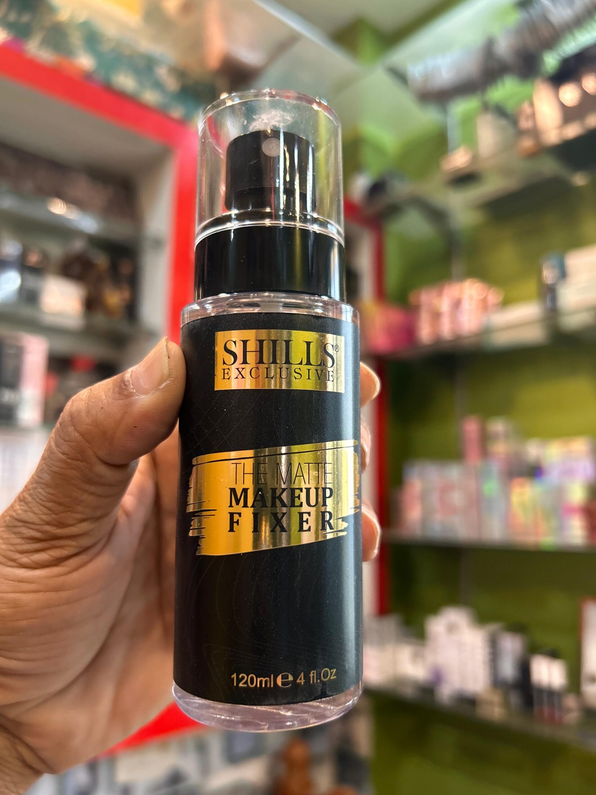 SHILLS EXCLUSIVE Matte Makeup Fixer