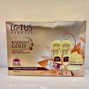 Lotus Herbal Radiant Gold facial kit